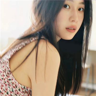 克莱曼婷封面